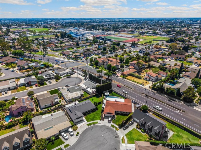 Detail Gallery Image 19 of 19 For 308 Eagle Dr, Placentia,  CA 92870 - 4 Beds | 2 Baths