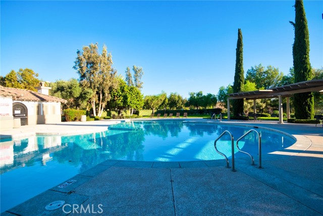15446 Skyridge Drive, Riverside CA: https://media.crmls.org/medias/1d086818-1044-40c8-a98a-4930eafe3a07.jpg