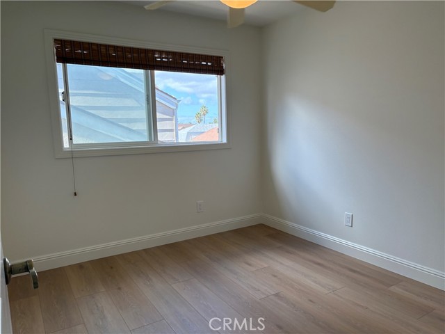 12 Longstreet, Irvine CA: https://media.crmls.org/medias/1d08c806-9af8-44b1-8796-86ef16365b82.jpg