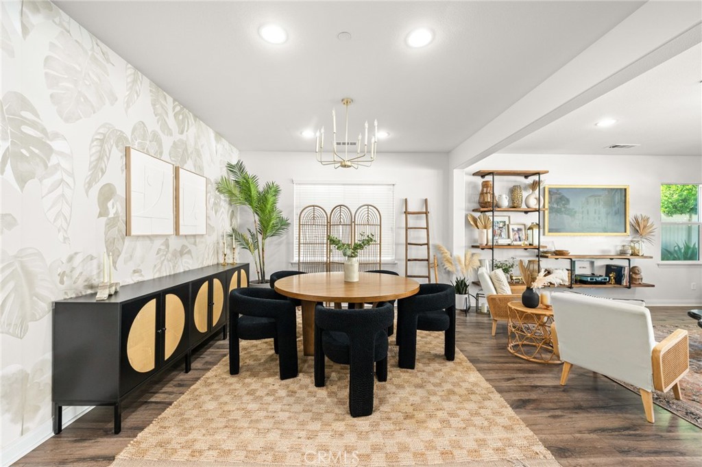 MLS #IV25241232 image #10