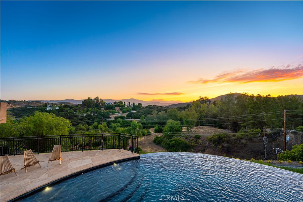 24410 Mulholland