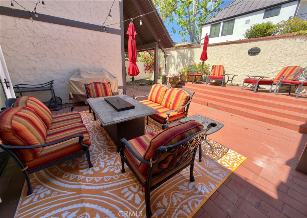 https://media.crmls.org/medias/1d0aa314-9314-4a89-a3c9-c6b7eac537e6.jpg?preset=X-Large