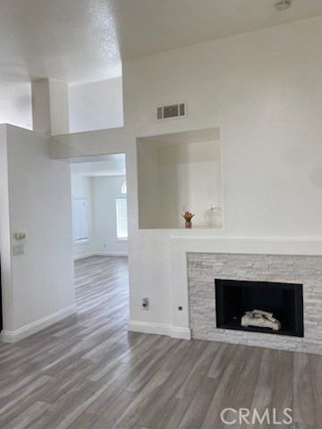 Detail Gallery Image 4 of 8 For 1005 S Helena, Colton,  CA 92324 - 4 Beds | 2 Baths