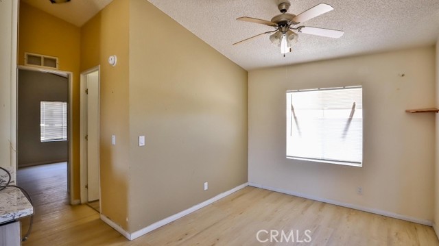Detail Gallery Image 19 of 47 For 9351 Camp Rock Rd, Lucerne Valley,  CA 92356 - 3 Beds | 2 Baths