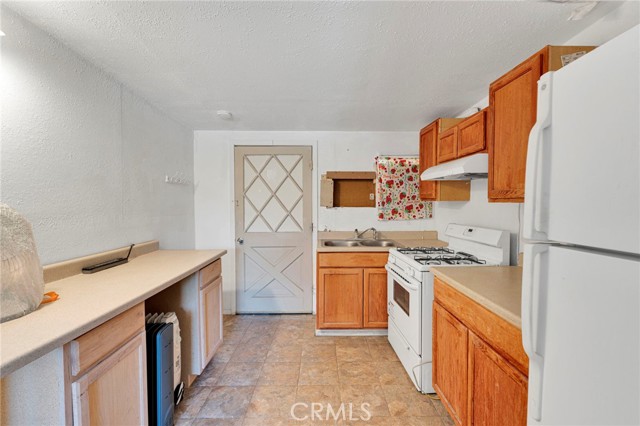 Detail Gallery Image 34 of 63 For 12660 Ivanhoe Rd, Lucerne Valley,  CA 92356 - 4 Beds | 3 Baths