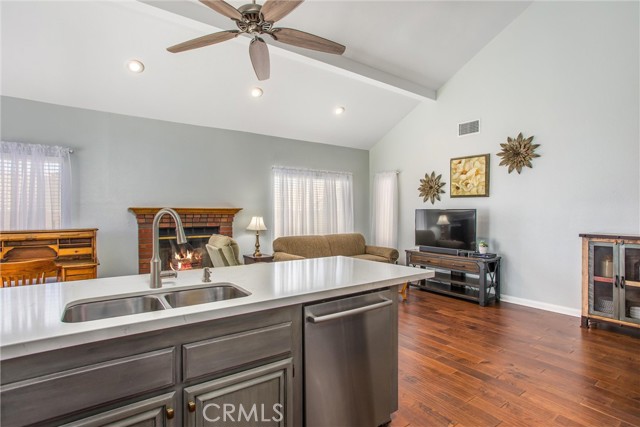 518 S Seminole Circle, Banning CA: https://media.crmls.org/medias/1d0ca5cb-19ff-410e-8c2a-29528c41090b.jpg