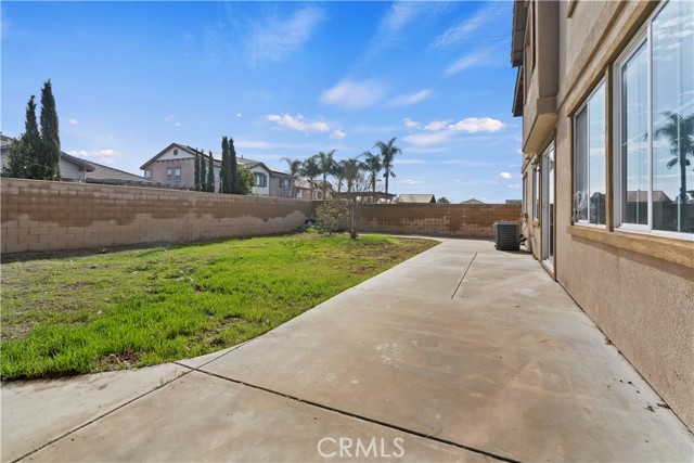 Detail Gallery Image 34 of 39 For 6825 Tahoe Way, Fontana,  CA 92336 - 4 Beds | 2/1 Baths