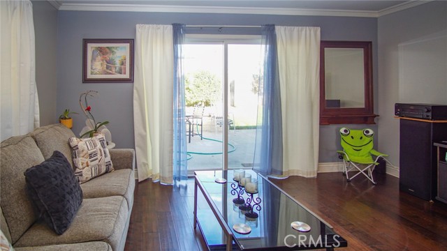 Detail Gallery Image 10 of 48 For 911 E Evergreen Ave, Santa Maria,  CA 93454 - 4 Beds | 2 Baths