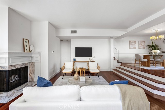 1515 Artesia, Manhattan Beach, California 90266, 2 Bedrooms Bedrooms, ,3 BathroomsBathrooms,Residential,For Sale,Artesia,SB25277352 1515 Artesia, Manhattan Beach, California 90266, 2 Bedrooms Bedrooms, ,3 BathroomsBathrooms,Residential,For Sale,Artesia,SB25277352