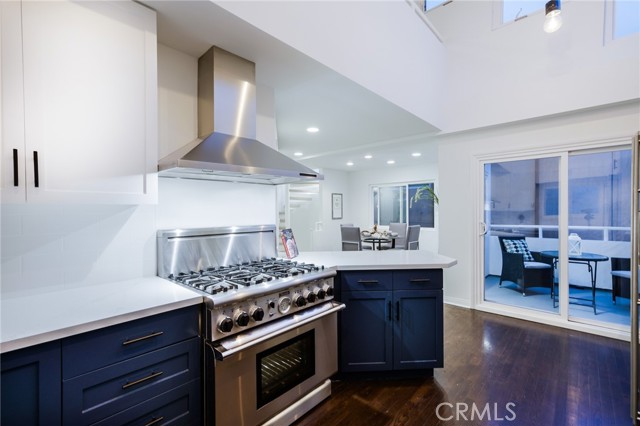 3207 Crest Drive, Manhattan Beach, California 90266, 3 Bedrooms Bedrooms, ,3 BathroomsBathrooms,Residential,Sold,Crest,PW21156135