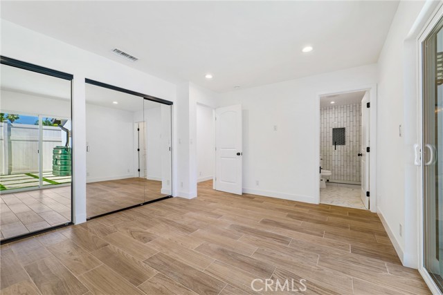 Detail Gallery Image 10 of 14 For 5706 Burnet Ave, Sherman Oaks,  CA 91411 - 3 Beds | 2 Baths