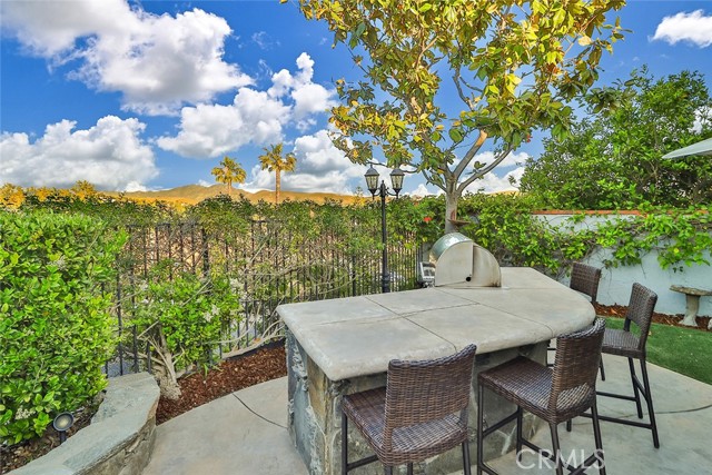 3220 Versaille Court, Thousand Oaks CA: https://media.crmls.org/medias/1d0f9d95-1b30-4248-970c-16a028dcffe5.jpg