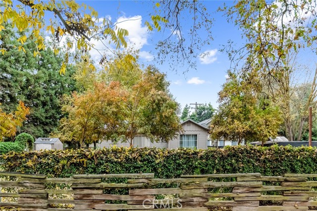 18701 Lort Drive, Visalia CA: https://media.crmls.org/medias/1d0fa8c1-d928-4829-9349-456679fed8f7.jpg