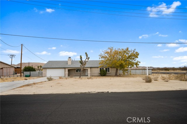 Detail Gallery Image 1 of 54 For 7147 Lennox Ave, Yucca Valley,  CA 92284 - 3 Beds | 2 Baths