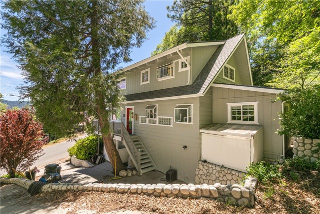 Detail Gallery Image 37 of 44 For 27888 West Shore Rd, Lake Arrowhead,  CA 92352 - 3 Beds | 2 Baths