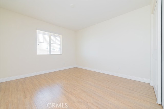6851 Tourmaline Drive, Eastvale CA: https://media.crmls.org/medias/1d1069cb-81ac-4571-abb3-2130b4a93c68.jpg