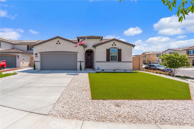 Detail Gallery Image 1 of 42 For 1942 Old Steel Way, Hemet,  CA 92545 - 3 Beds | 2 Baths