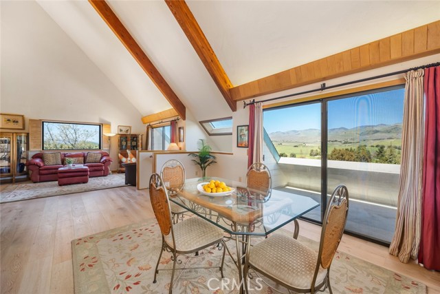 1505 Tiffany Ranch Road, Arroyo Grande CA: https://media.crmls.org/medias/1d10c686-e39a-4a68-a5ea-95ec65bf844b.jpg