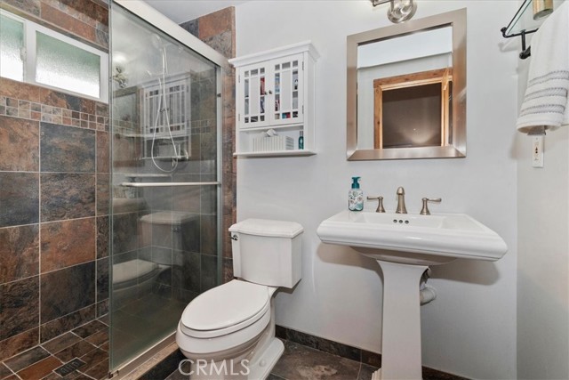 Detail Gallery Image 21 of 41 For 795 Bishorn, Lake Arrowhead,  CA 92352 - 3 Beds | 3 Baths