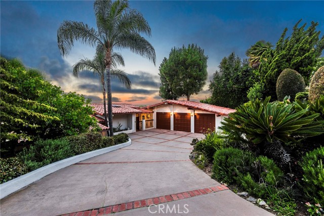 1349 Via Zumaya, Palos Verdes Estates, California 90274, 4 Bedrooms Bedrooms, ,2 BathroomsBathrooms,Residential,Sold,Via Zumaya,PV21141103