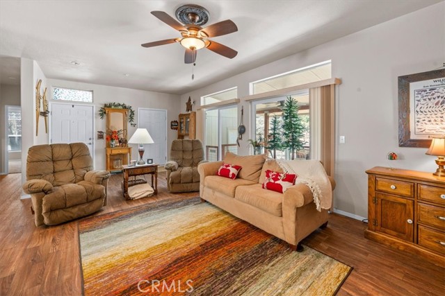 Detail Gallery Image 5 of 28 For 775 Riverside Ave, Sugarloaf,  CA 92386 - 3 Beds | 2 Baths