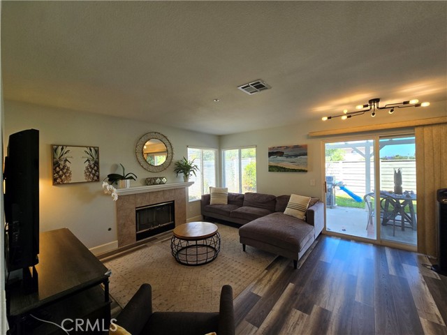 Detail Gallery Image 13 of 34 For 6847 Remie Ct, Rancho Cucamonga,  CA 91701 - 4 Beds | 2/1 Baths