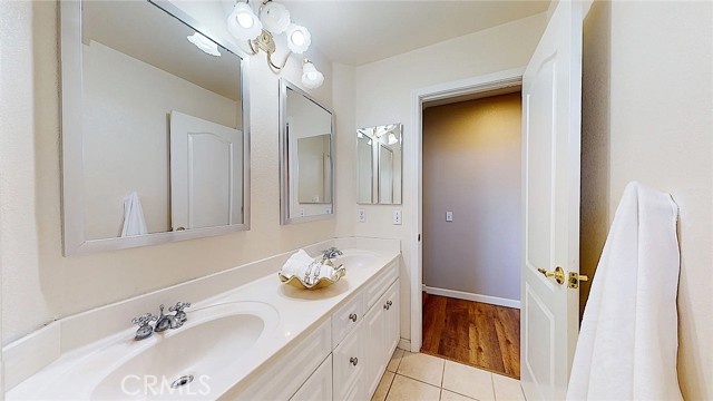 223 Vintage Drive, Turlock CA: https://media.crmls.org/medias/1d147062-37d4-4d51-8098-3d38d6217f96.jpg