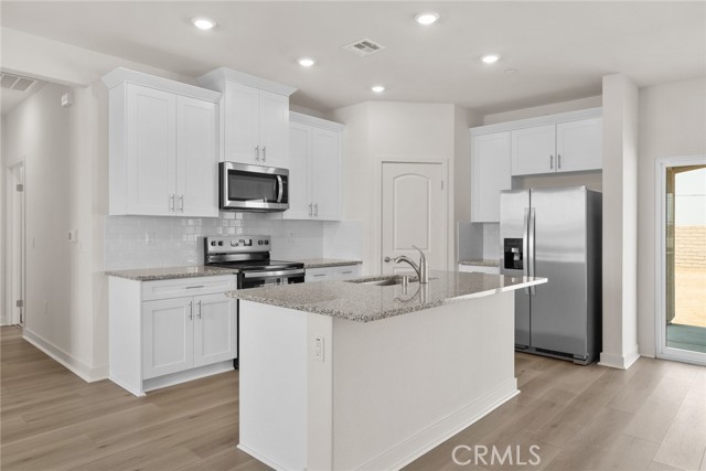 3 Bed Home for Sale in Apple Valley, California
