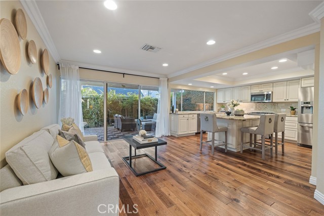 Detail Gallery Image 11 of 51 For 4200 via Norte, Cypress,  CA 90630 - 4 Beds | 3 Baths