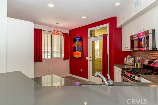 Image 11 for 840 Palm Canyon DR #101
