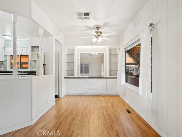 Detail Gallery Image 17 of 34 For 13393 Mariposa Rd #112,  Victorville,  CA 92395 - 2 Beds | 2 Baths