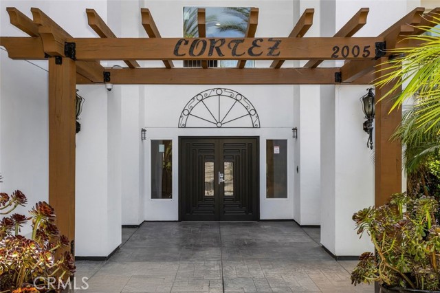 2005 Costa Del Mar RD, Carlsbad CA: https://media.crmls.org/medias/1d194d40-fe21-4f13-80b7-e342720165c8.jpg