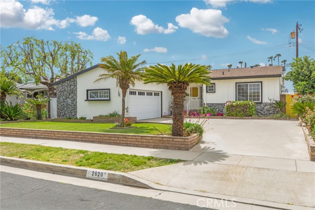 2620 David Ave, La Habra, CA 90631