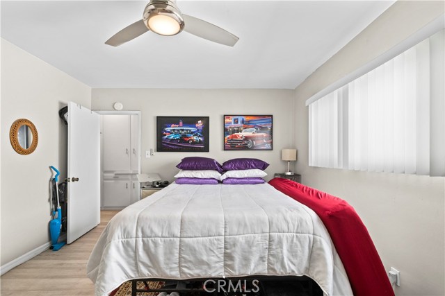 440 Chestnut Avenue, 2C photo 3