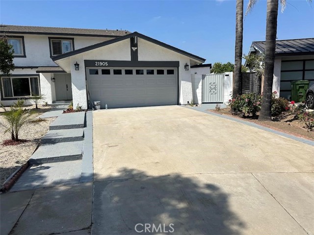 Listing Details for 21905 Stanwell Street, Chatsworth, CA 91311