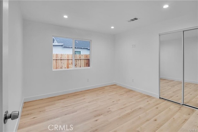 6513 San Miguel Street, Paramount CA: https://media.crmls.org/medias/1d1b444c-0bc2-464b-8ee7-efc72a2b45a9.jpg