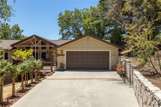 Detail Gallery Image 62 of 69 For 38800 Fawn Point Ln, Bass Lake,  CA 93604 - 5 Beds | 3/1 Baths