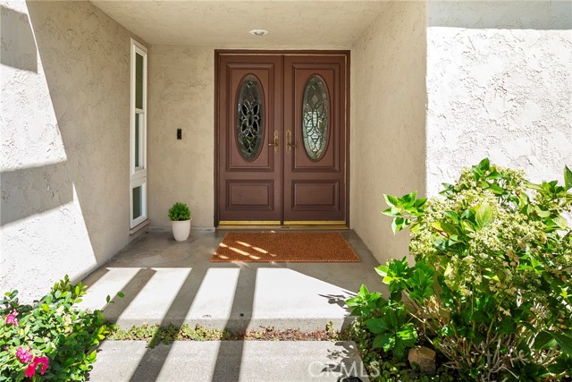 9292 Hidden Valley Drive, Villa Park CA: https://media.crmls.org/medias/1d1be890-d0c6-4844-b397-c3dc696e4584.jpg
