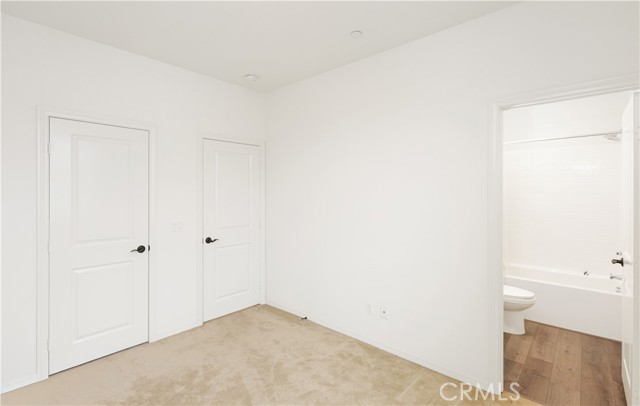 Detail Gallery Image 30 of 44 For 2818 E Berry Loop Privado #76,  Ontario,  CA 91761 - 2 Beds | 2/1 Baths