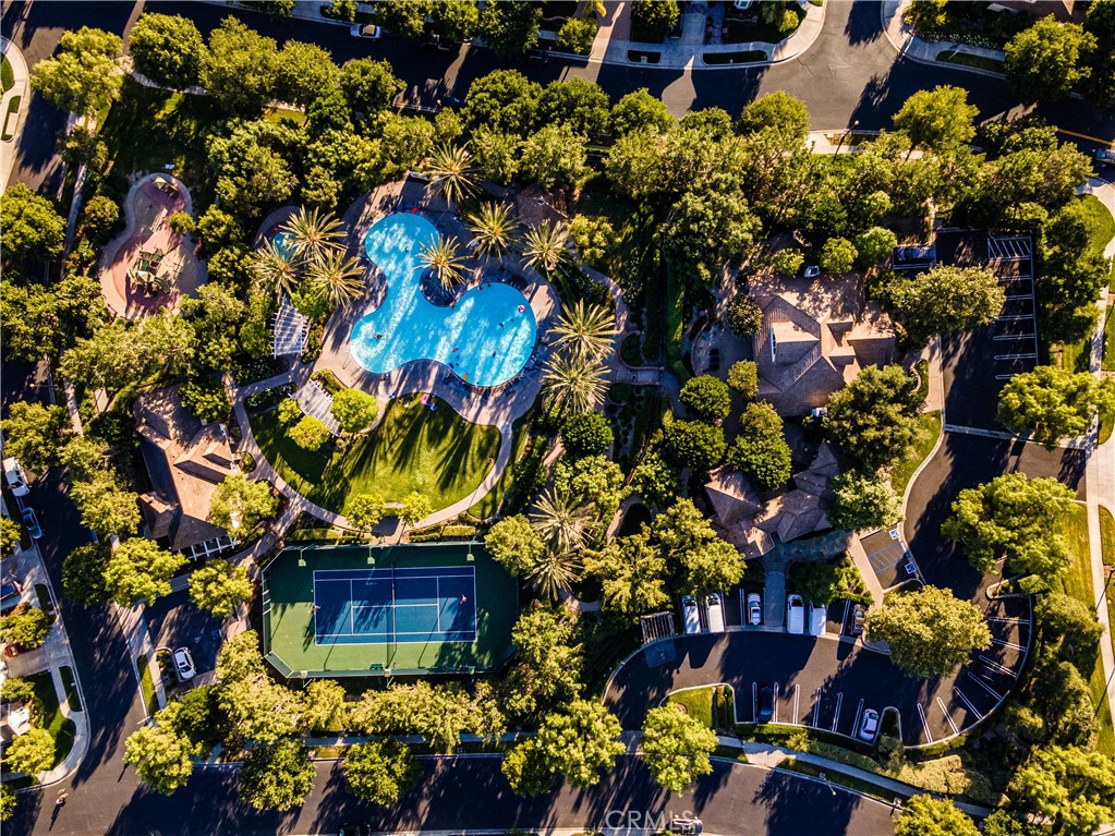 https://media.crmls.org/medias/1d1d746a-0461-456d-be2a-e8fe9ede3151.jpg?preset=X-Large