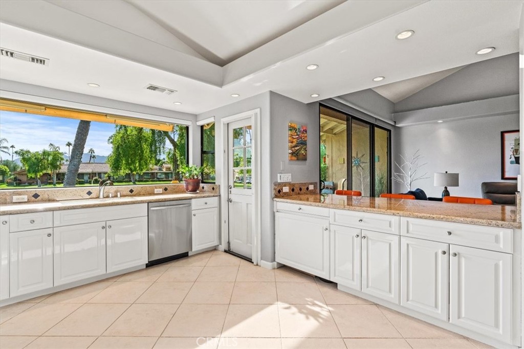 MLS #IG25253386 image #9