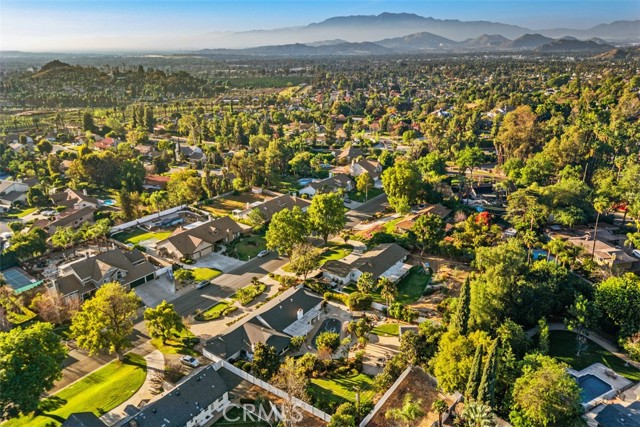 Detail Gallery Image 38 of 47 For 7380 Whitegate, Riverside,  CA 92506 - 3 Beds | 2/1 Baths