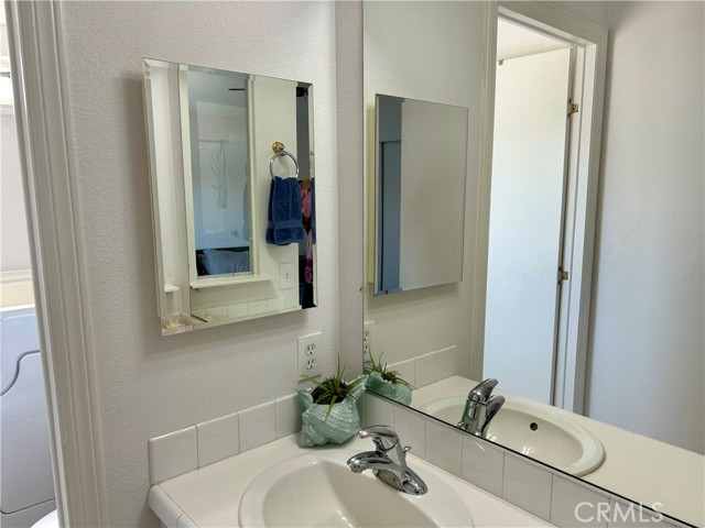 Detail Gallery Image 15 of 53 For 6235 Beachcomber, Long Beach,  CA 90803 - 2 Beds | 2 Baths