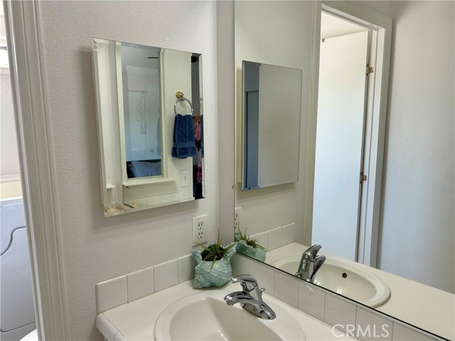 Detail Gallery Image 15 of 53 For 6235 Beachcomber, Long Beach,  CA 90803 - 2 Beds | 2 Baths