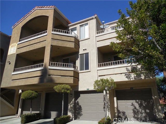 1035 La Terraza Circle #208, Corona, CA 92879