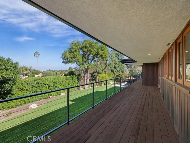 1560 Granvia Altamira, Palos Verdes Estates, California 90274, 5 Bedrooms Bedrooms, ,4 BathroomsBathrooms,Residential,Sold,Granvia Altamira,PV22011175