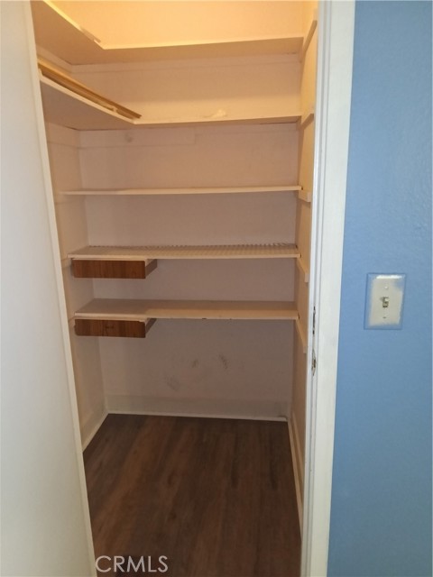 Image 4 of 11 For 64275 Spyglass