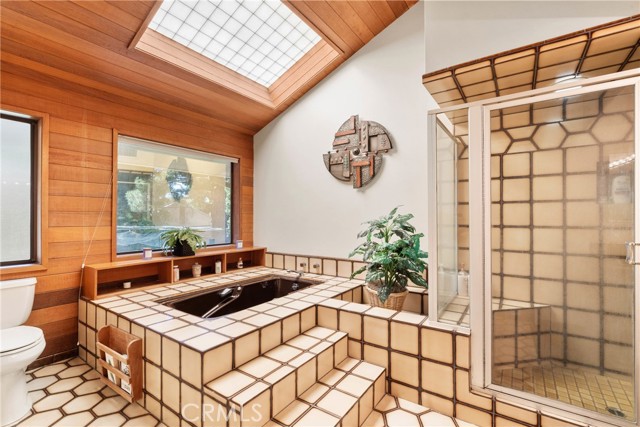 Detail Gallery Image 32 of 60 For 7805 Buena Tierra Ct, Bakersfield,  CA 93309 - 4 Beds | 4 Baths