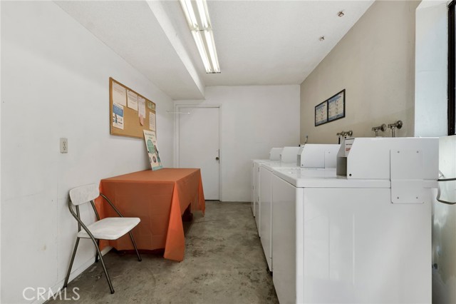 Detail Gallery Image 19 of 22 For 5530 Thornburn St #102,  Los Angeles,  CA 90045 - 2 Beds | 2 Baths