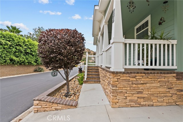 15455 Glenoaks, 481 photo 4